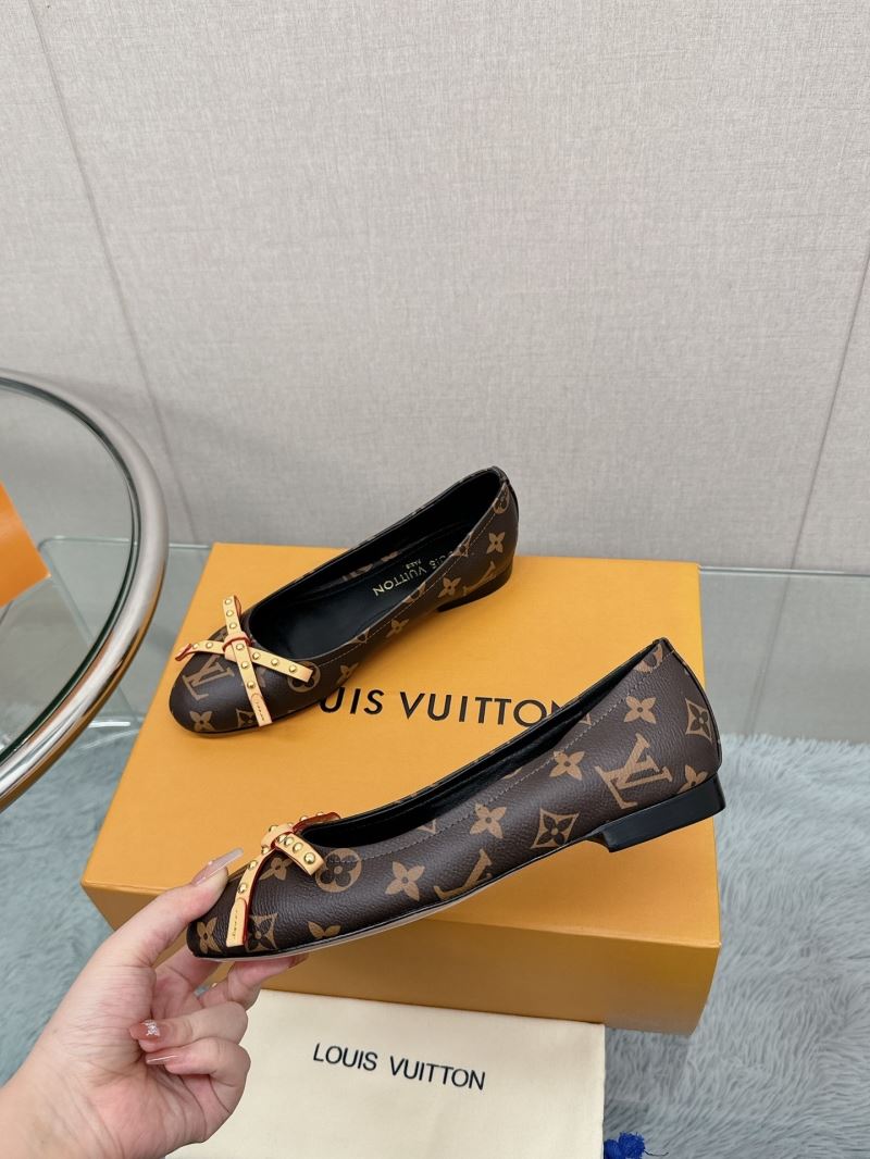 Louis Vuitton Flat Shoes